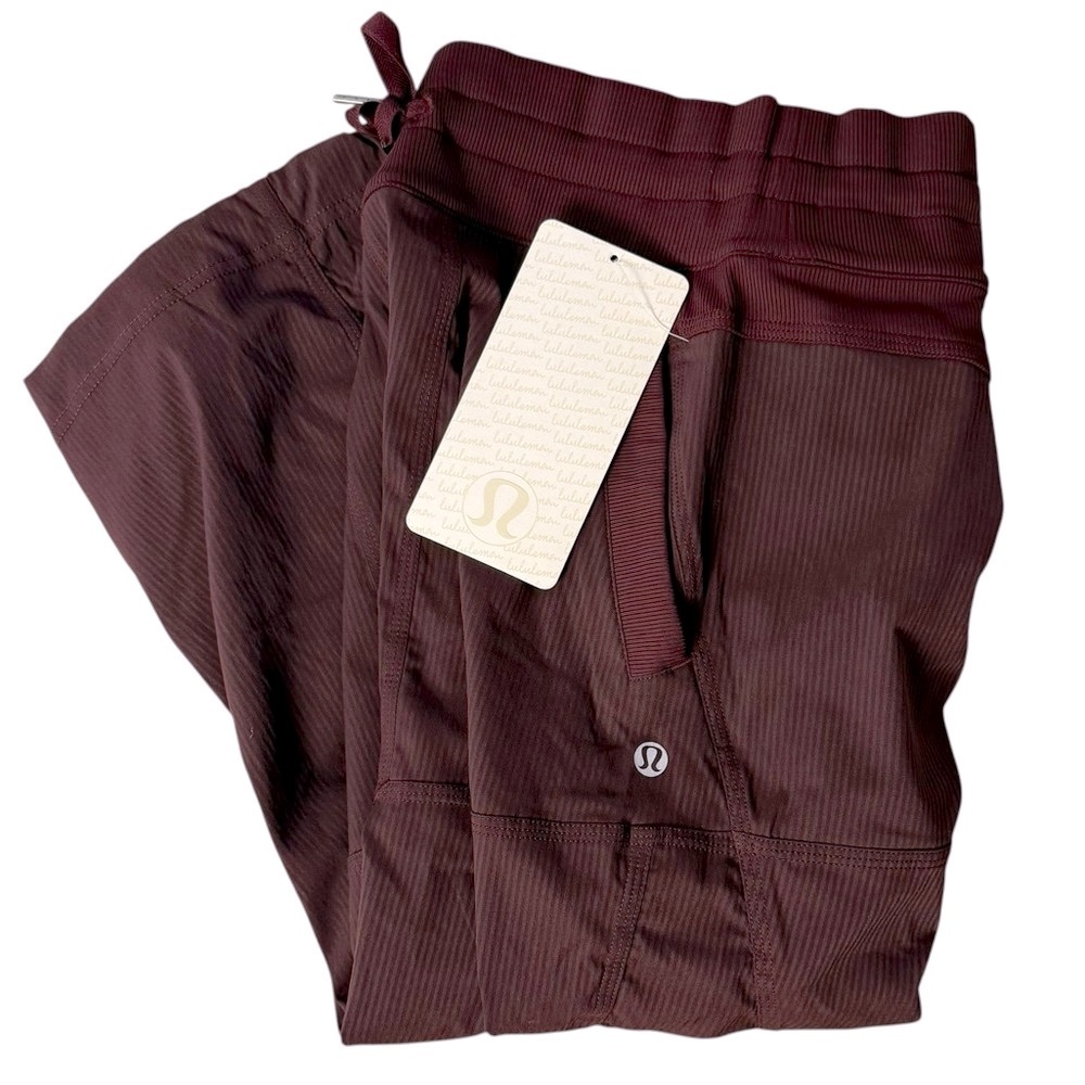 New Lululemon Studio Crop Pant High Rise Lightweight Breathable Two-Way Stretch - Picture 8 of 9